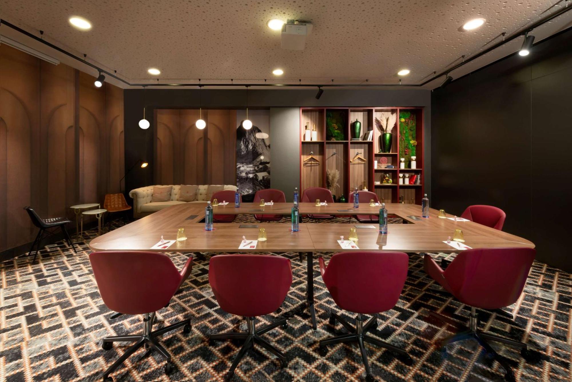 فندق إن إتش كوليكشن مدريد سيوسيا المظهر الخارجي الصورة Meeting room