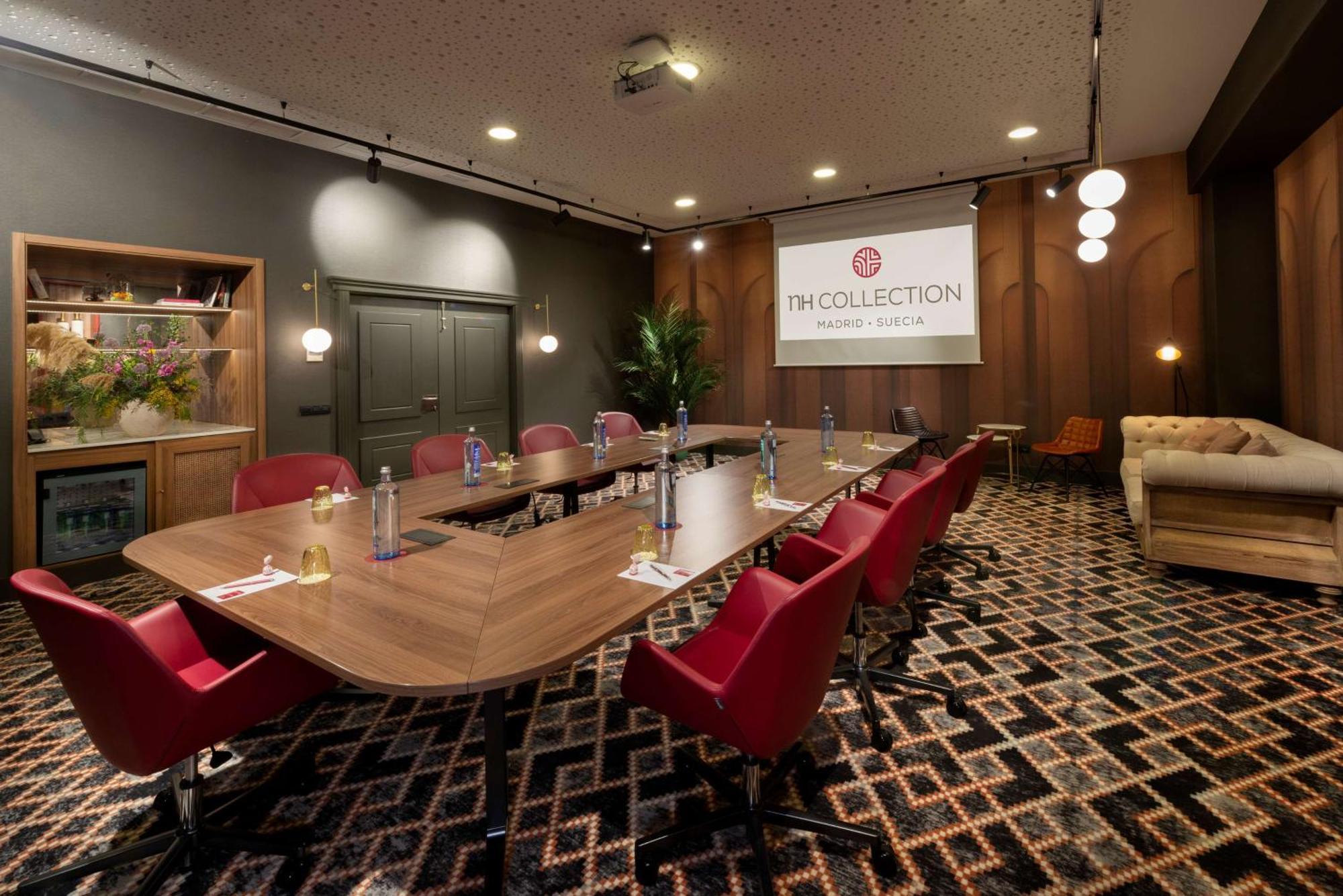 فندق إن إتش كوليكشن مدريد سيوسيا المظهر الخارجي الصورة Meeting room at the hotel